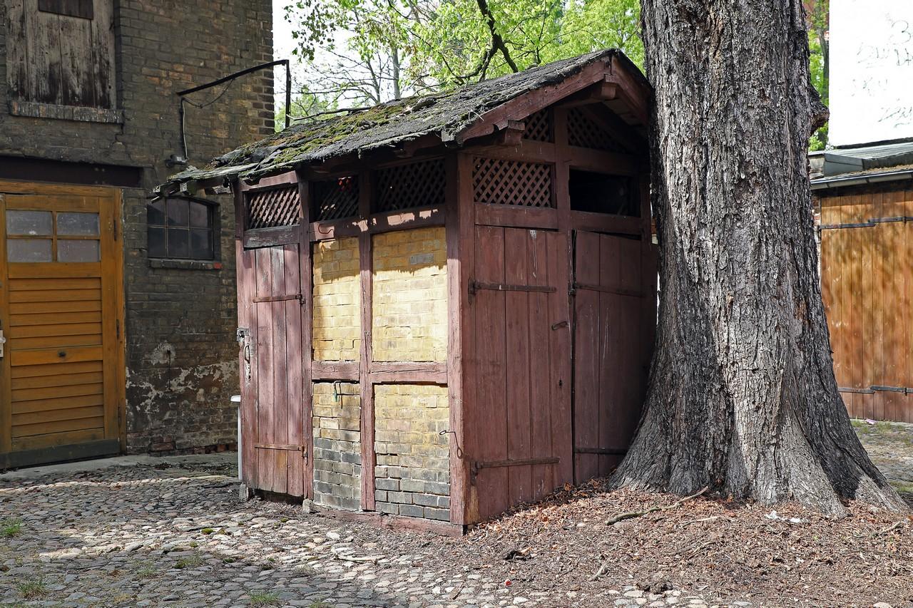 Toilettenhäuschen